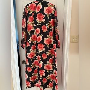 Vintage Simondona hosting gown with floral print. Made in Canada